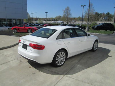2013 Audi A4  2.0T Premium quattro