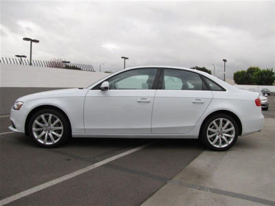 2013 Audi A4  2.0T Premium quattro