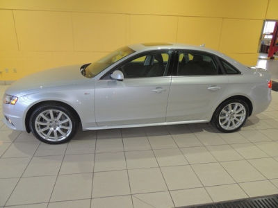 2012 Audi A4  2.0T Premium quattro