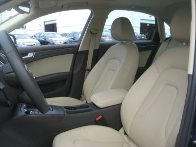 2013 Audi A4  2.0T Premium