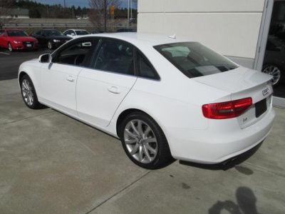 2013 Audi A4  2.0T Premium quattro