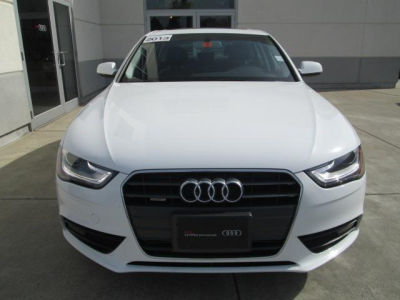 2013 Audi A4  2.0T Premium quattro
