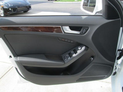 2013 Audi A4  2.0T Premium quattro