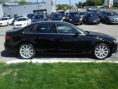 2013 Audi A4  2.0T Premium quattro
