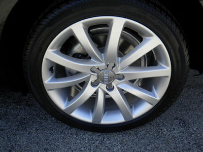 2013 Audi A4  2.0T Premium quattro