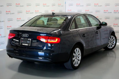 2013 Audi A4  2.0T Premium quattro