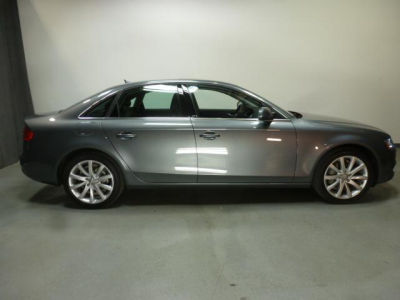2013 Audi A4  2.0T Premium quattro