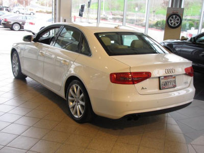 2013 Audi A4 2.0T Premium quattro