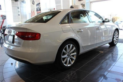 2013 Audi A4  Premium Plus