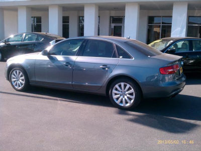 2013 Audi A4  2.0T Premium quattro