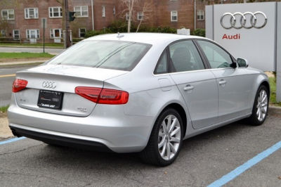 2013 Audi A4  2.0T Premium quattro