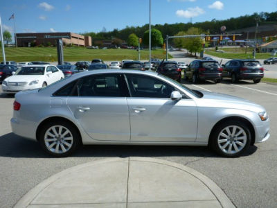 2013 Audi A4  2.0T Premium quattro