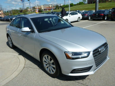 2013 Audi A4  2.0T Premium quattro