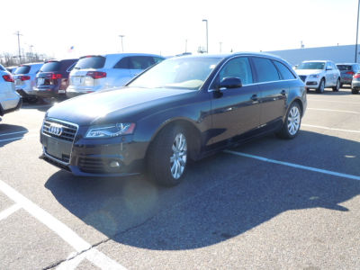 2011 Audi A4  2.0T Premium quattro