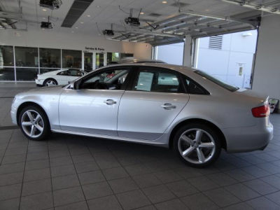 2012 Audi A4  2.0T Premium quattro