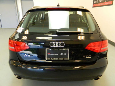 2011 Audi A4  2.0T Premium quattro