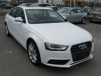 2013 Audi A4  2.0T Premium quattro