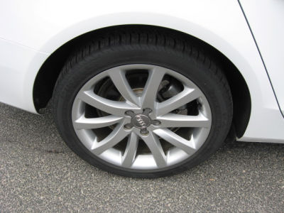 2013 Audi A4  2.0T Premium quattro
