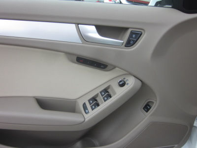 2012 Audi A4  2.0T Premium quattro
