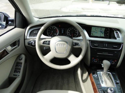 2011 Audi A4  2.0T Premium quattro