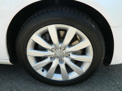 2011 Audi A4  2.0T Premium quattro