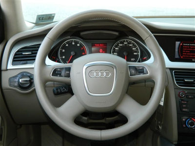 2012 Audi A4  2.0T Premium quattro