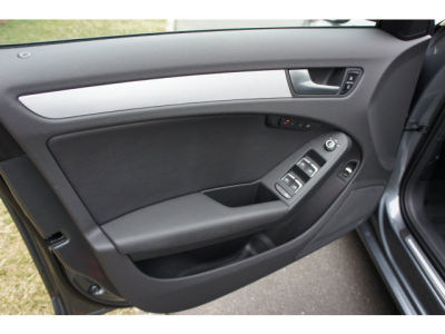 2013 Audi A4  2.0T Premium quattro