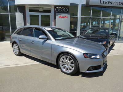 2010 Audi A4 2.0T Premium quattro