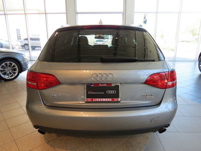 2010 Audi A4 2.0T Premium quattro