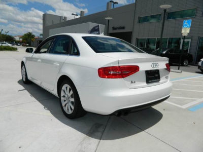 2013 Audi A4  2.0T Premium quattro