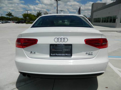2013 Audi A4  2.0T Premium quattro