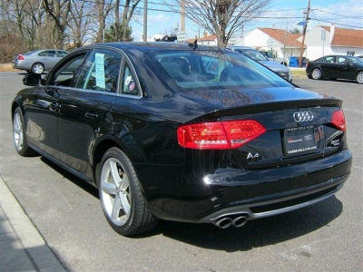 2012 Audi A4  2.0T Premium quattro