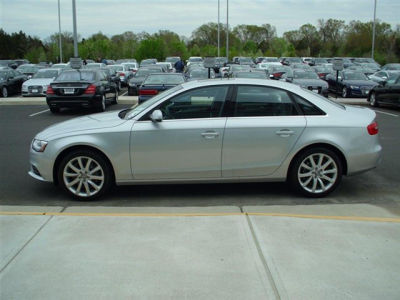 2013 Audi A4  2.0T Premium quattro