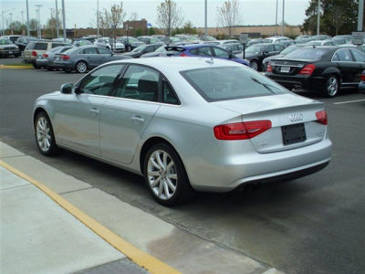 2013 Audi A4  2.0T Premium quattro
