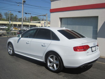2012 Audi A4  2.0T Premium quattro