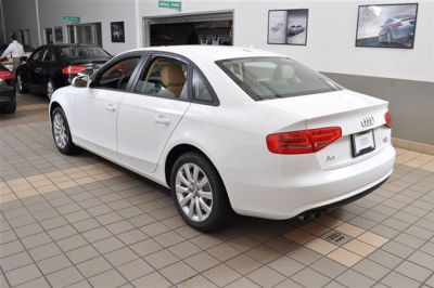 2013 Audi A4  2.0T Premium quattro
