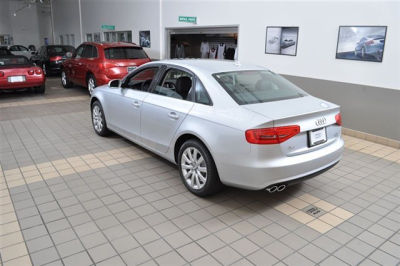 2013 Audi A4  2.0T Premium quattro