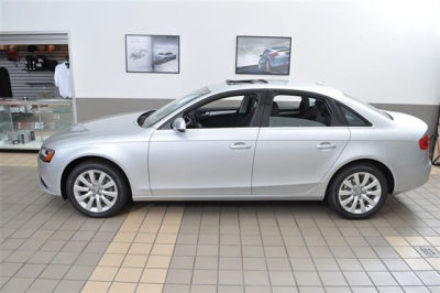 2013 Audi A4  2.0T Premium quattro