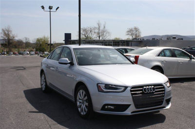 2013 Audi A4  Premium