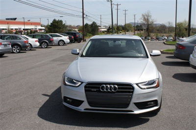 2013 Audi A4  Premium