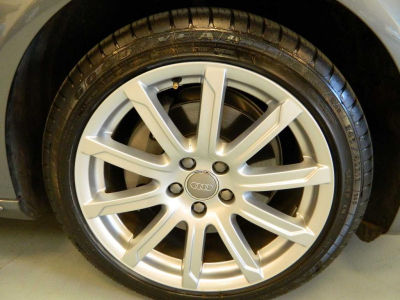 2012 Audi A4  2.0T Premium quattro