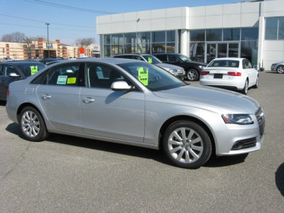 2012 Audi A4  2.0T Premium quattro