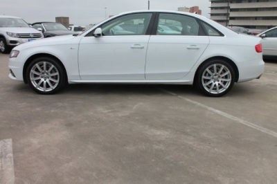 2012 Audi A4  2.0T Premium quattro