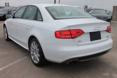 2012 Audi A4  2.0T Premium quattro