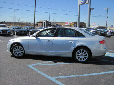 2012 Audi A4  2.0T Premium quattro