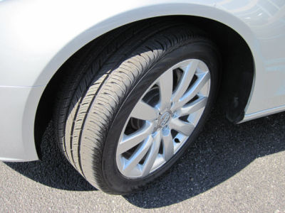 2012 Audi A4  2.0T Premium quattro