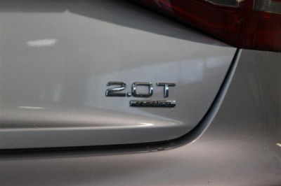 2013 Audi A4  Premium