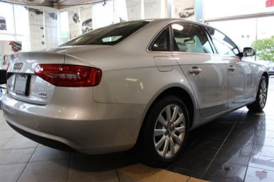 2013 Audi A4  Premium