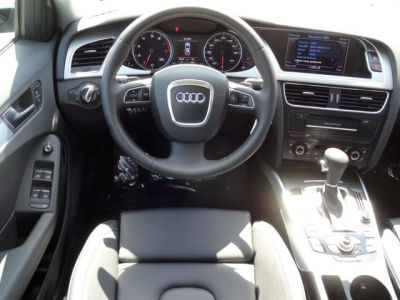 2011 Audi A4  2.0T Premium quattro