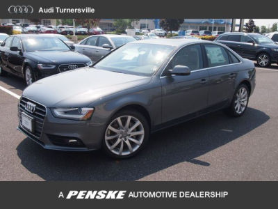 2013 Audi A4  2.0T Premium quattro
